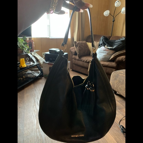 Purse - Picture 1 of 1